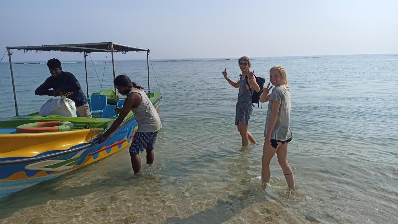 Nature Beach Huts Trincomalee Exterior foto