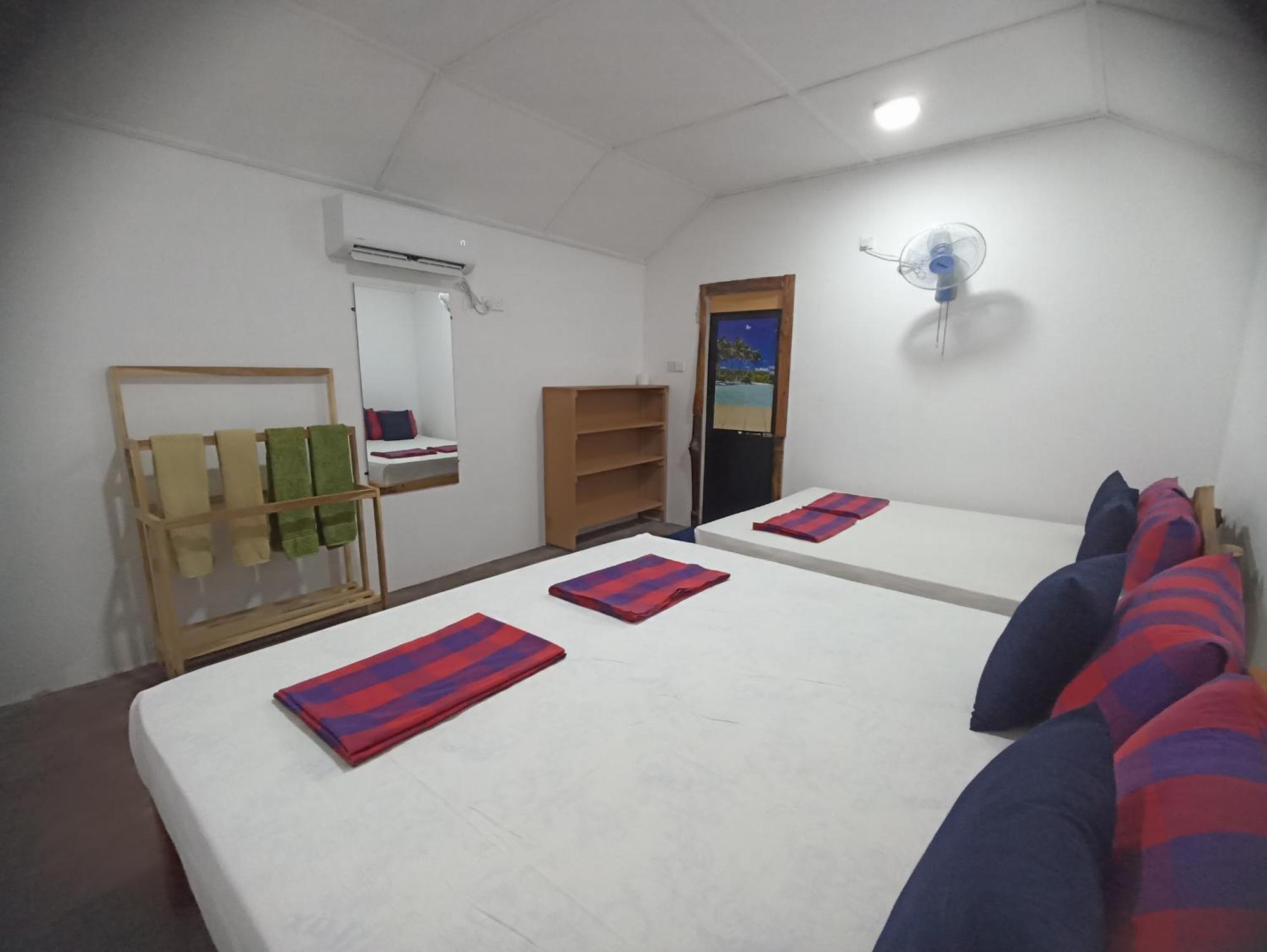 Nature Beach Huts Trincomalee Exterior foto